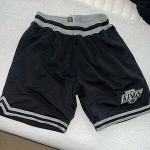 Mitchell & Ness LA Kings Shorts